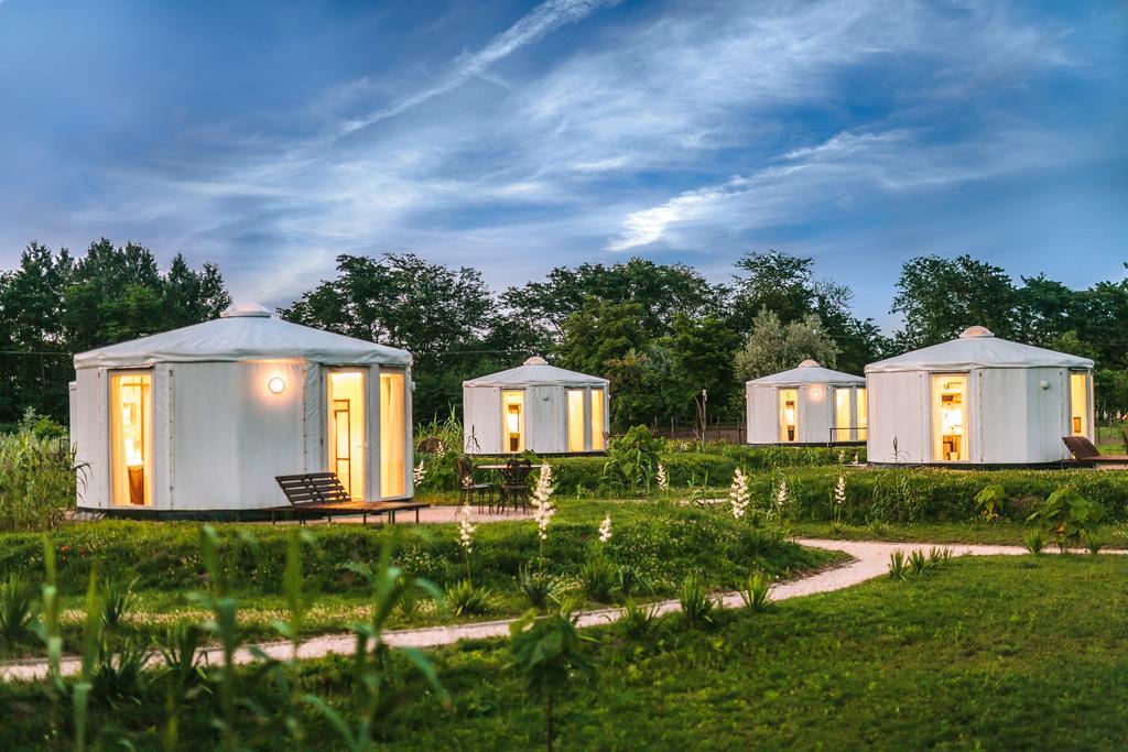 Homoki Lodge Bed & Beyond Glamping (Adults Only) Ruzsa Экстерьер фото
